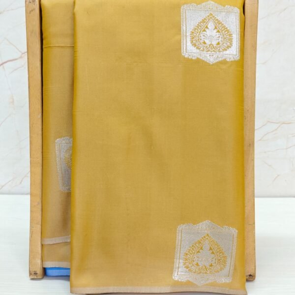 Nira Soft Silk Saree | SS02